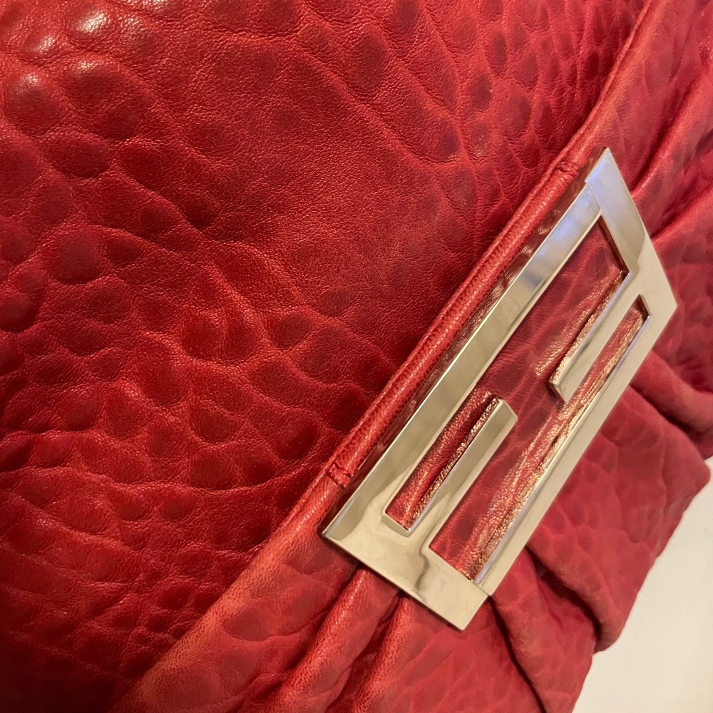 Fendi mia lambskin shoulder bag red